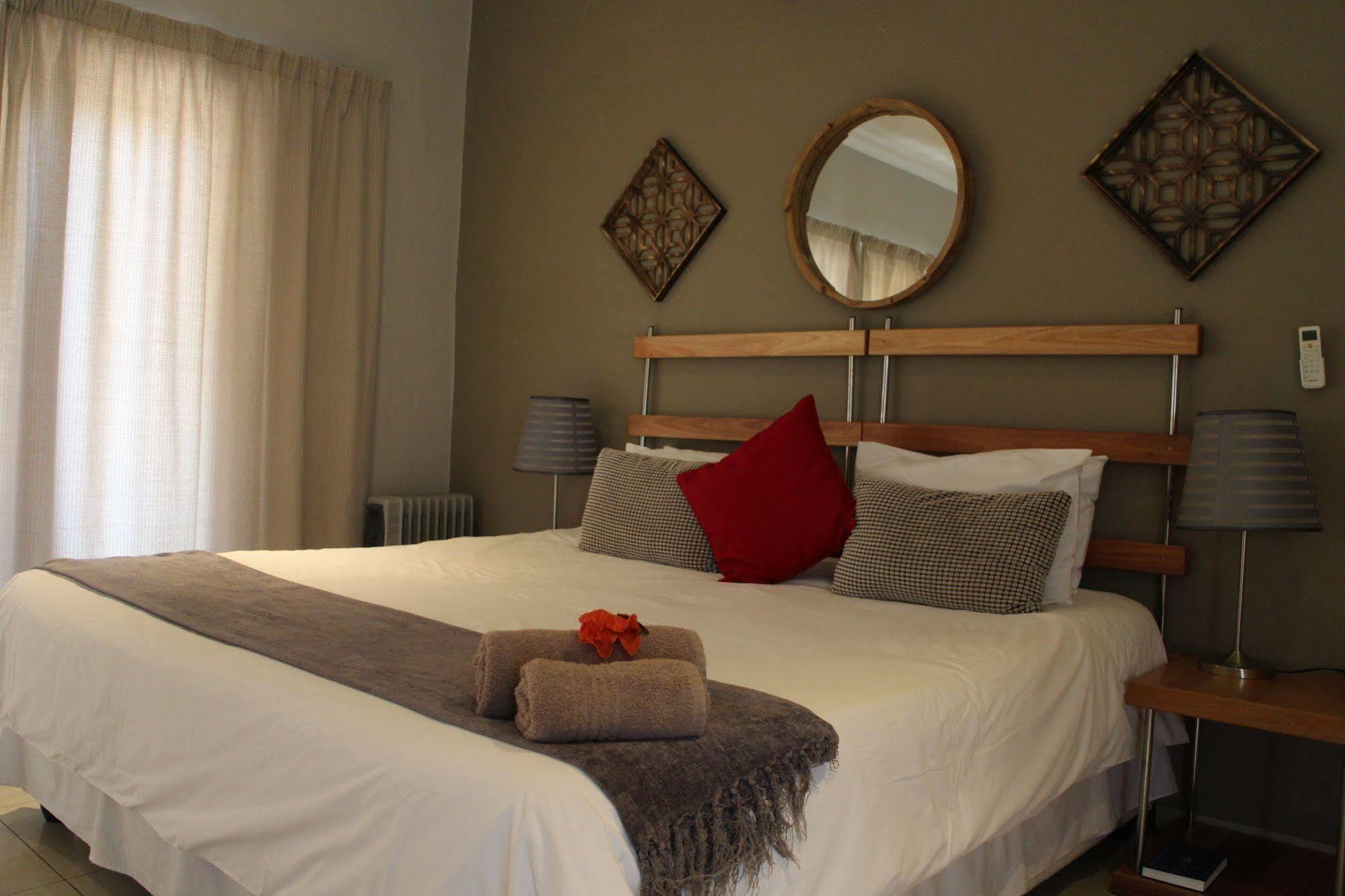 Cu Guest House Phalaborwa Kültér fotó