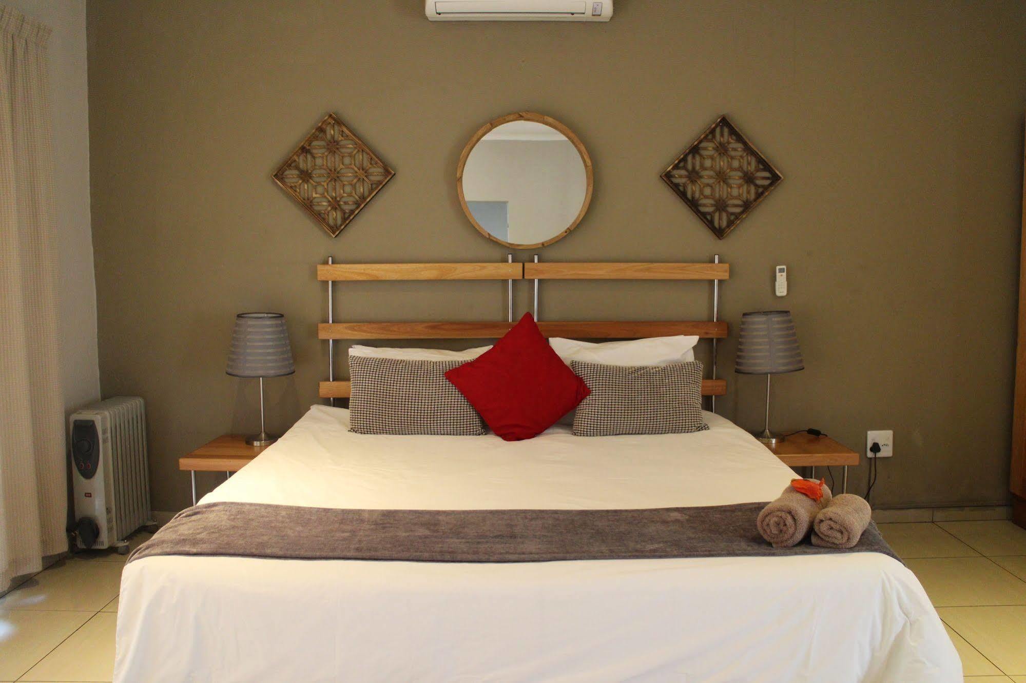 Cu Guest House Phalaborwa Kültér fotó